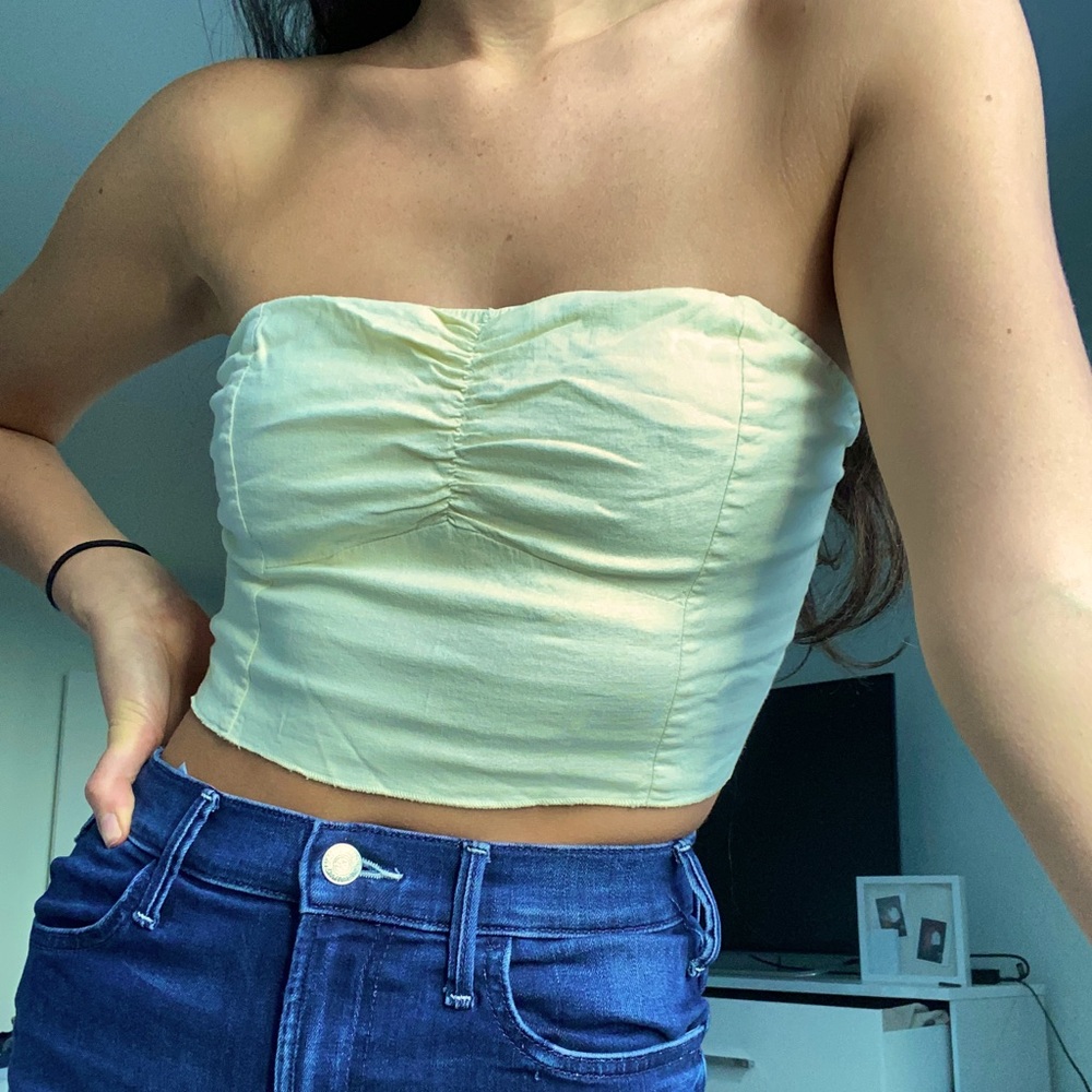Brandy Melville Light Yellow Linen Croped Tube Top